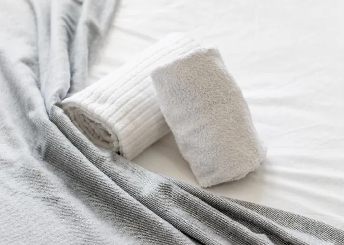 Gaia By Unique Hosts *