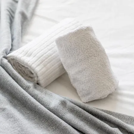 Gaia By Unique Hosts *